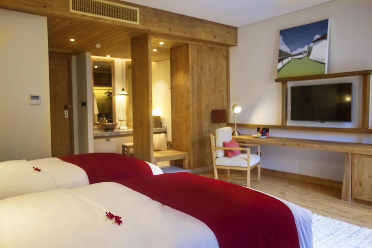 Lux* Tea Horse Road Benzilan Hotell Exteriör bild
